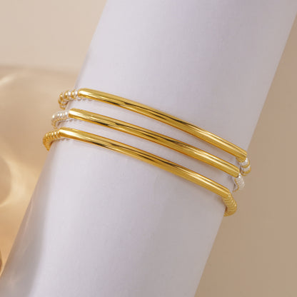 Metal Bead Bracelet With Contrasting Color Patchwork