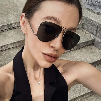 Womens UV-protective Sunglasses